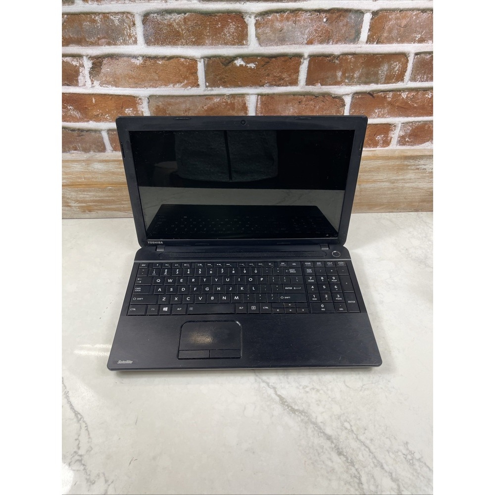 TOSHIBA SATELLITE C55-A5204 15.6" INTEL CORE i3 2.50GHz 8GB 500GB WIN 10 PRO